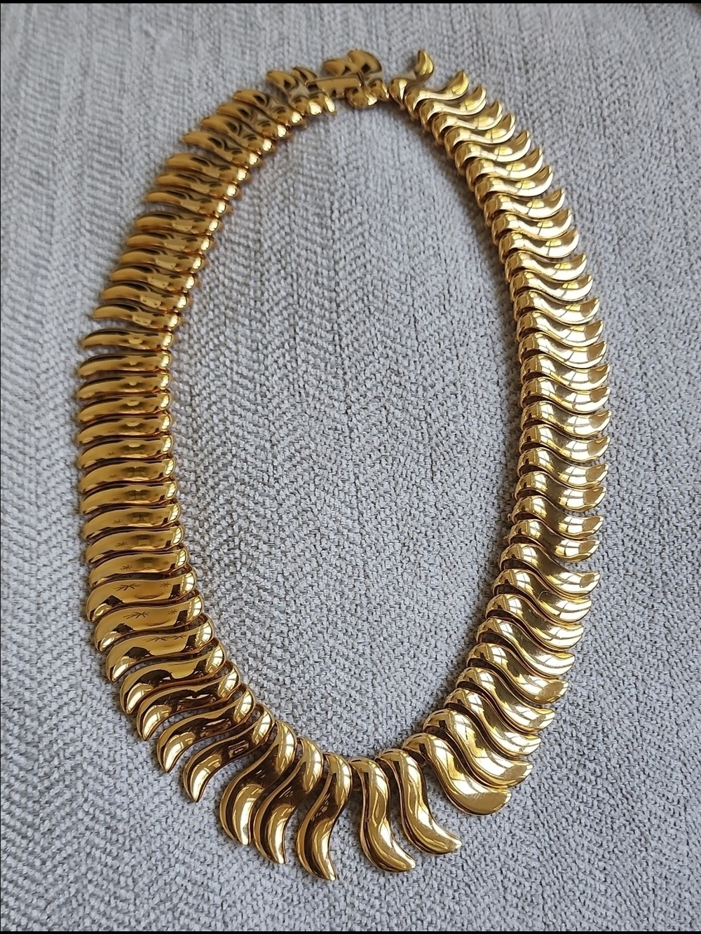 Ultimate RARE Find- Collectible - Napier Patent Gold-Tone Crescent Link Necklace